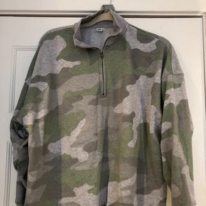 Aerie camo quarter zip sweatshirt